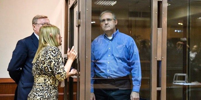 U s it worker sentenced for spying