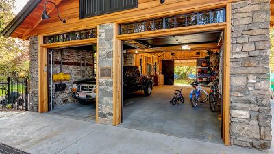 Amarr Heritage Garage Door | Barton Overhead Door, Inc.