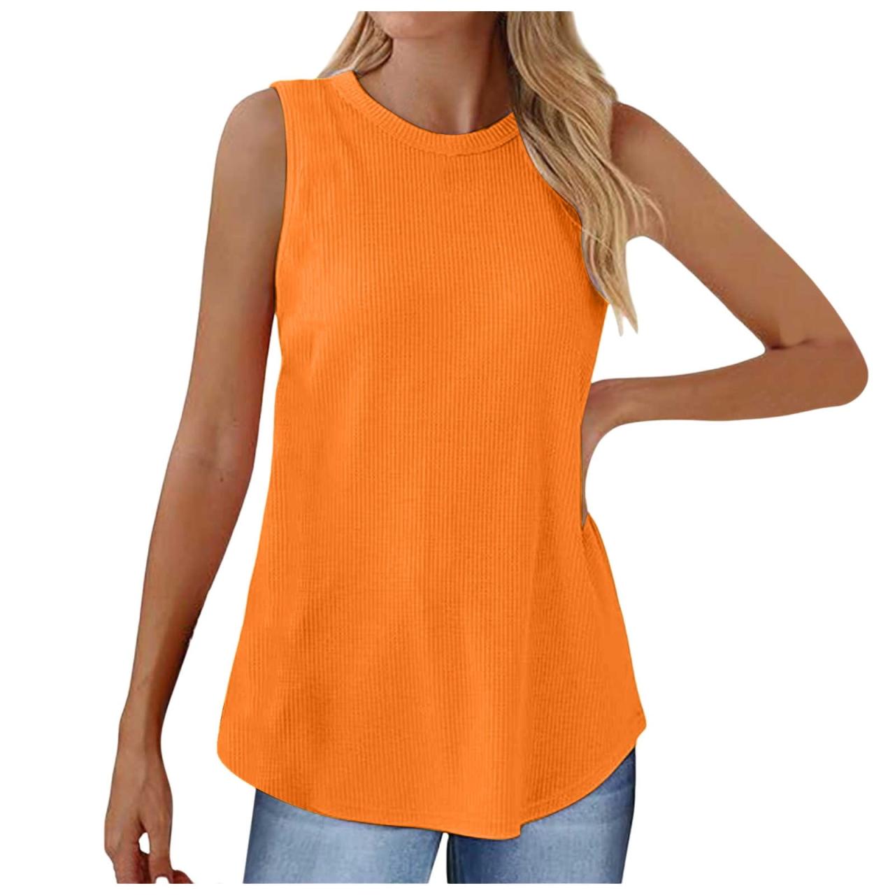 Essential cropped top featuring Faux leather Cropped top Model is ...