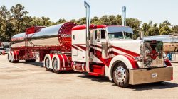 Truck mounted forklift