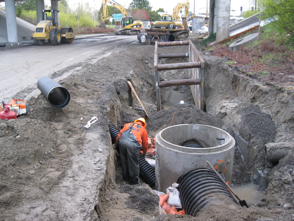 Underground sewer lines | Crews install new underground sewe… | Flickr